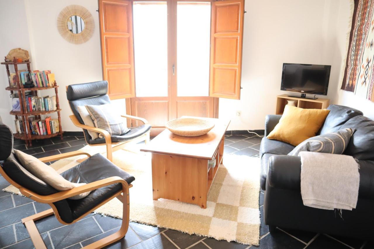 Casa Corasol, A Cozy, Comfy, 2Br House- Panoramic View And Rooftop Canar Екстериор снимка